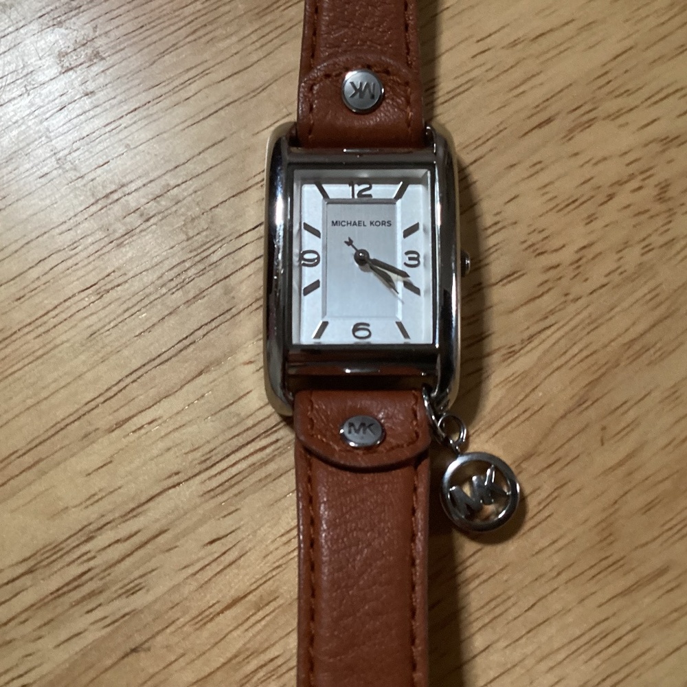 Vintage Michael Kors Women’s Watch Silver-tone with Brown Leather Band MK2165